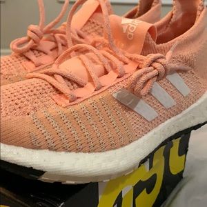NWT Adidas PulseBoost HD Junior